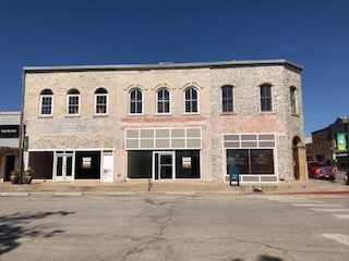 106-110 S Cherokee St, San Saba, TX for lease - Building Photo - Image 3 of 15