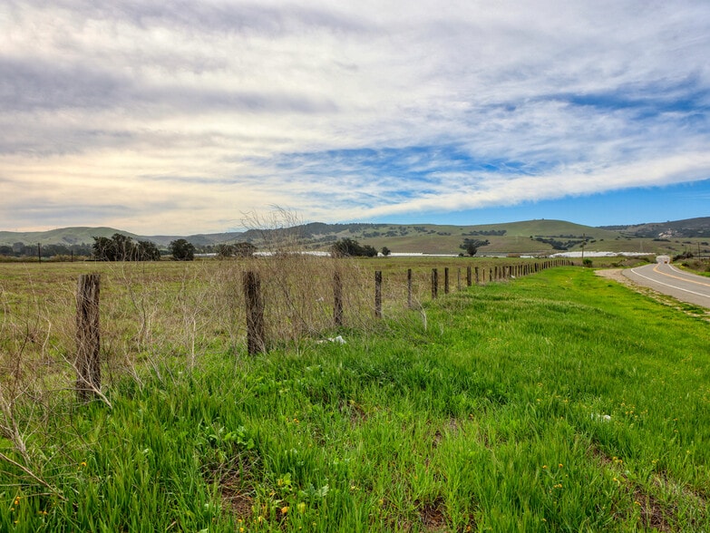Cabrillo and Black rd, Santa Maria, CA for sale - Building Photo - Image 2 of 5