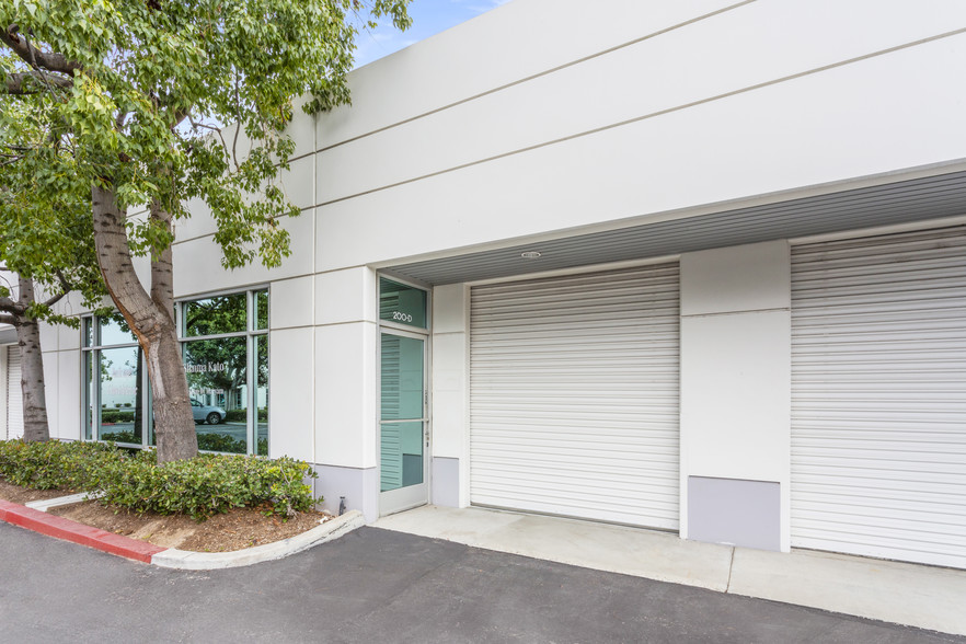 200 Technology Dr, Irvine, CA for lease - Building Photo - Image 2 of 10