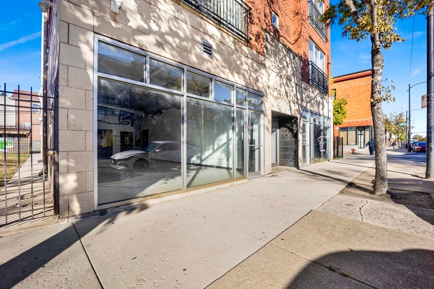 900 S Western Ave, Chicago, IL for lease - Building Photo - Image 2 of 35
