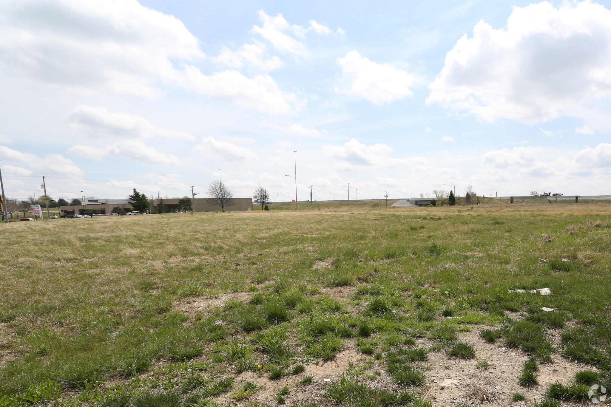 SWC of 101st & Lackman, Lenexa, KS for sale Primary Photo- Image 1 of 1