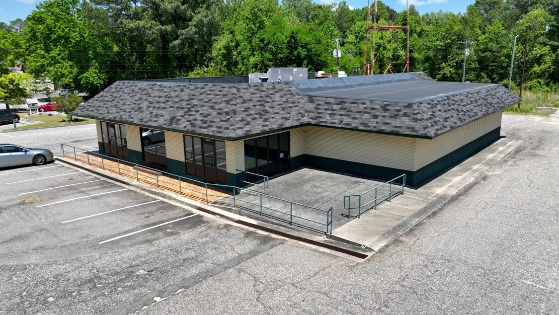1342 Bragg Blvd, Fayetteville, NC 28301 Retail for Sale