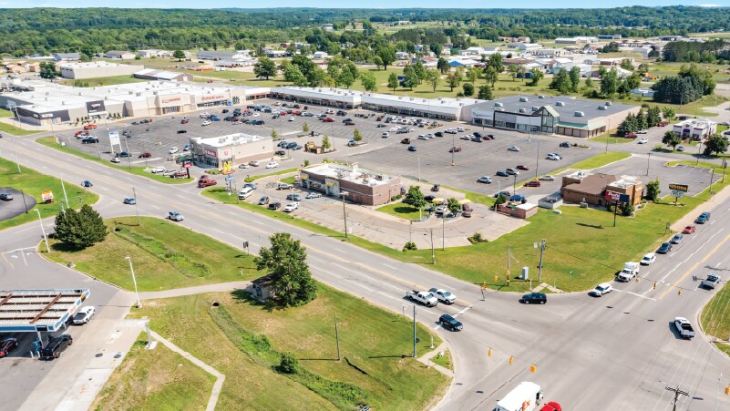 2100 N Mitchell Ave, Cadillac, MI for sale - Building Photo - Image 1 of 1