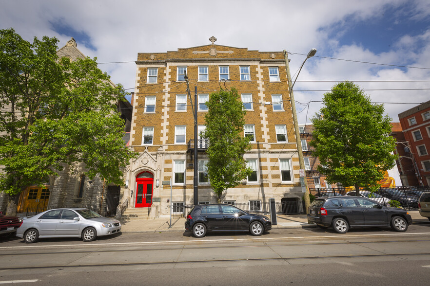 1308 Race St, Cincinnati, OH for lease - Building Photo - Image 1 of 8