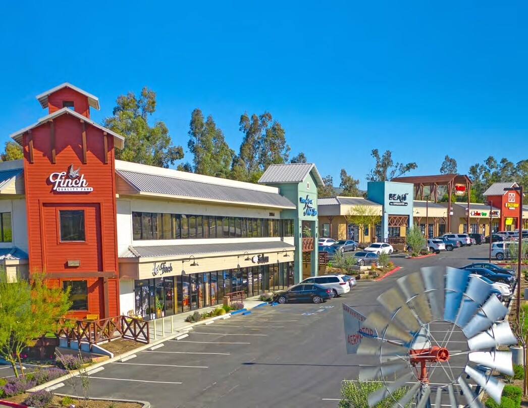 32395B Clinton Keith Rd, Wildomar, CA for sale Primary Photo- Image 1 of 1