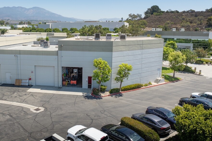 26806 Vista Terrace, Lake Forest, CA for sale - Building Photo - Image 2 of 4