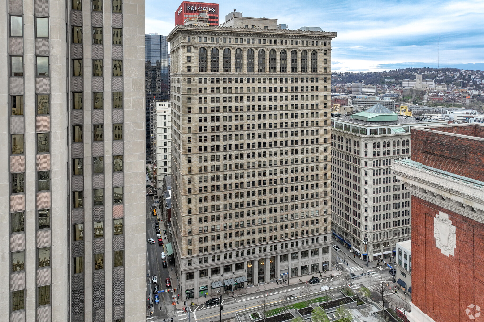 527-537 Smithfield St, Pittsburgh, PA for lease Building Photo- Image 1 of 7