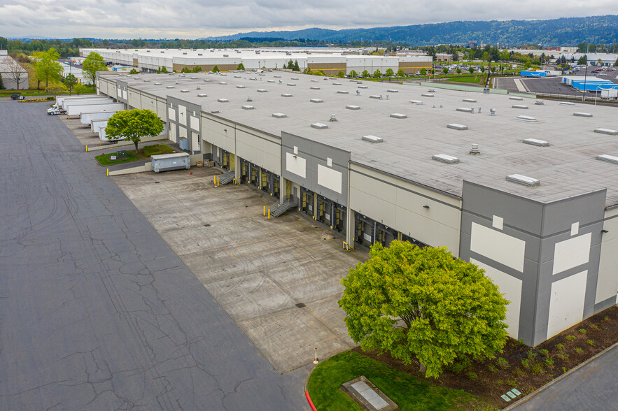 15670 N Lombard St, Portland, OR for sale - Building Photo - Image 1 of 1