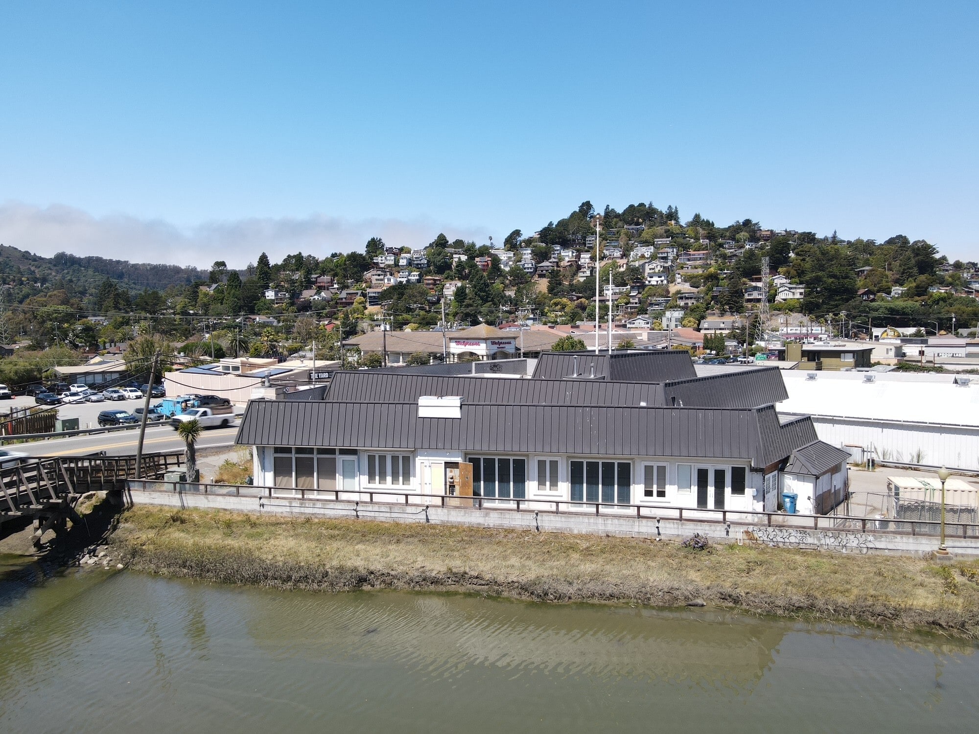 200 Shoreline Hwy, Mill Valley, CA for sale Primary Photo- Image 1 of 7