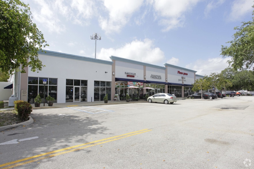 3000 Stirling Rd, Hollywood, FL for sale - Primary Photo - Image 1 of 1