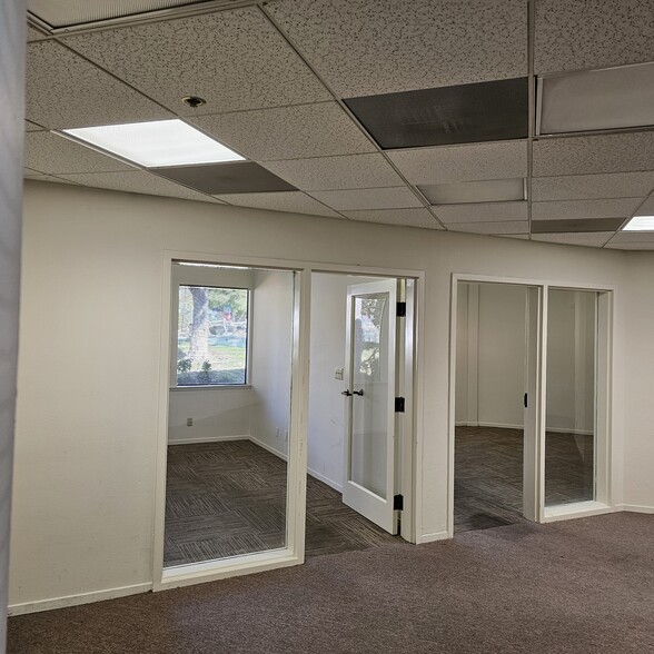 4450 Capitola Rd, Capitola, CA for lease - Interior Photo - Image 3 of 16