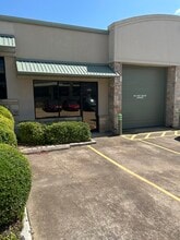 2009 N Ranch Road 620 N, Austin, TX for lease Building Photo- Image 1 of 11