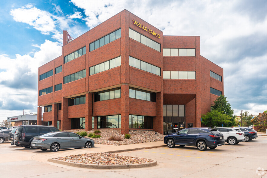 9350 E Arapahoe Rd, Greenwood Village, CO for lease - Building Photo - Image 1 of 11