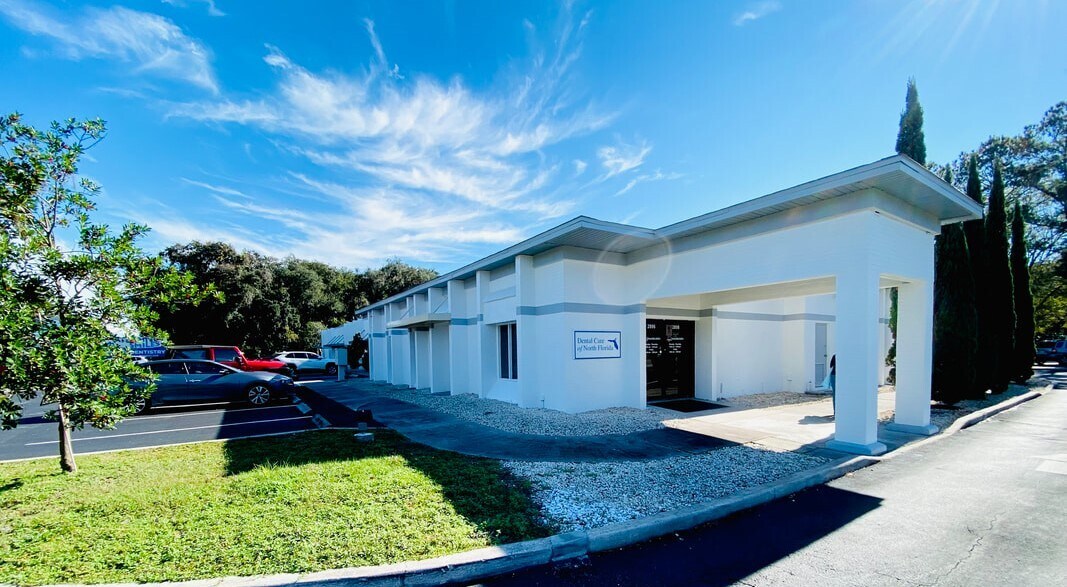 2884-2898 S 8th St, Fernandina Beach, FL for lease Building Photo- Image 1 of 6