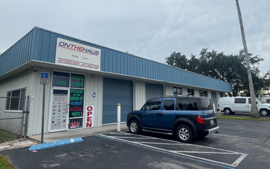 2583 N Orange Blossom Trl, Kissimmee, FL for lease - Building Photo - Image 1 of 5