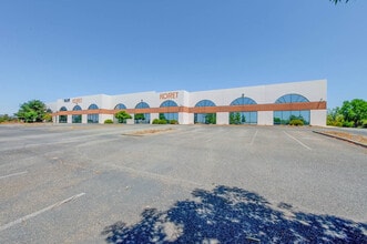 1100 Marauder St, Chico, CA for lease Building Photo- Image 1 of 4