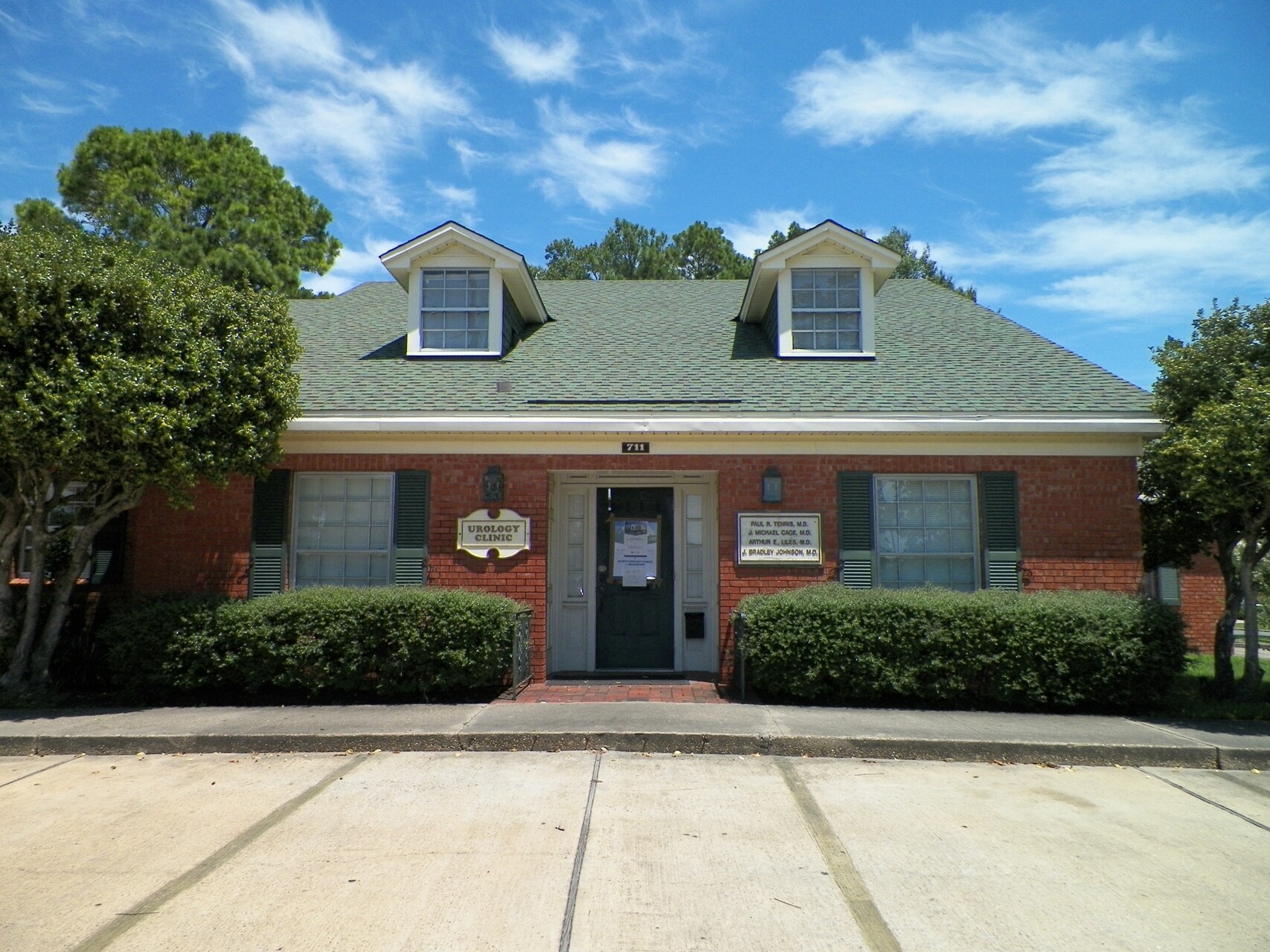 711 Saint John St, Monroe, LA 71201