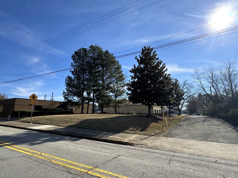 412 Spring St SE, Gainesville, GA for lease - Aerial - Image 2 of 8