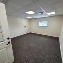 5007 Avenue U, Lubbock, TX for lease Building Photo- Image 2 of 12