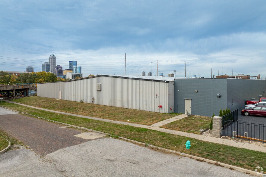 901 E Maryland St, Indianapolis, IN for lease - Building Photo - Image 2 of 18