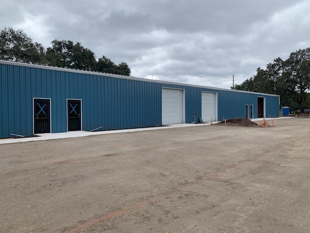 7304 Causeway, Tampa, FL for lease - Building Photo - Image 3 of 10