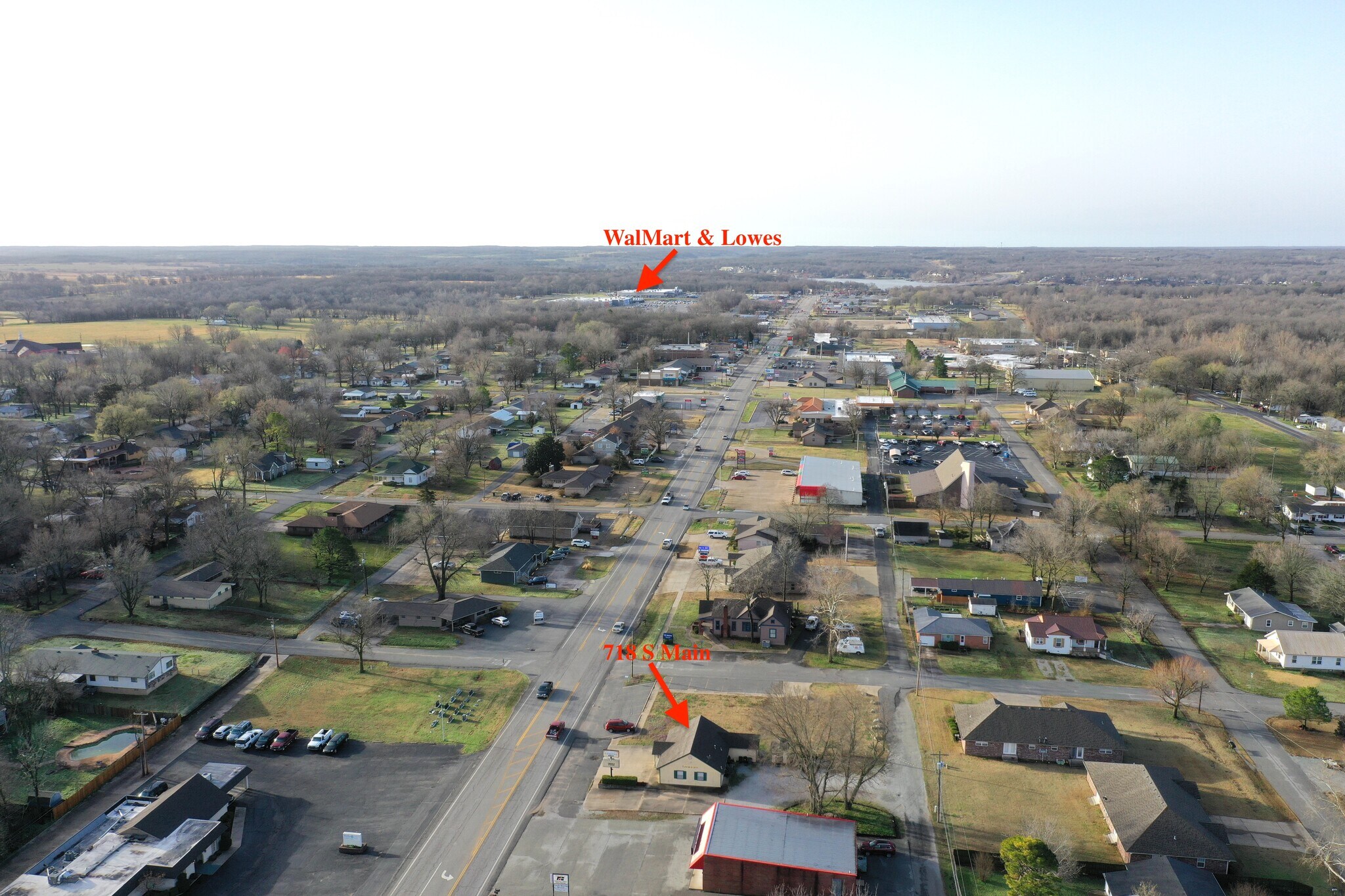 718 S Main St, Grove, OK 74344 Retail for Sale