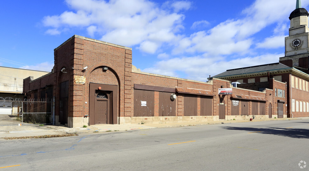 822 W Exchange Ave, Chicago, IL for lease - Building Photo - Image 1 of 7