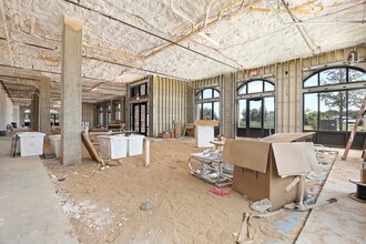 5 Resort Dr, Savannah, GA for lease Interior Photo- Image 2 of 5