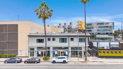 4511 W Sunset Blvd, Los Angeles, CA for lease Building Photo- Image 2 of 5