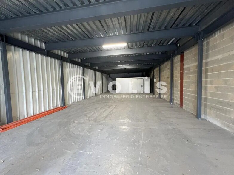 Flex in Valenton for lease - Interior Photo - Image 1 of 6