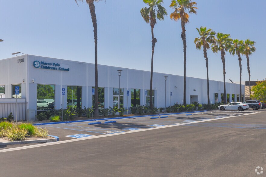 17861 Von Karman Ave, Irvine, CA for lease - Building Photo - Image 3 of 4