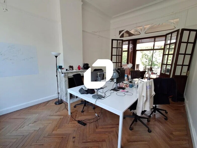 Flex in Mouvaux for lease - Building Photo - Image 3 of 15