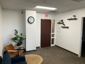4240 Blue Ridge Blvd, Kansas City, MO for lease Interior Photo- Image 2 of 6