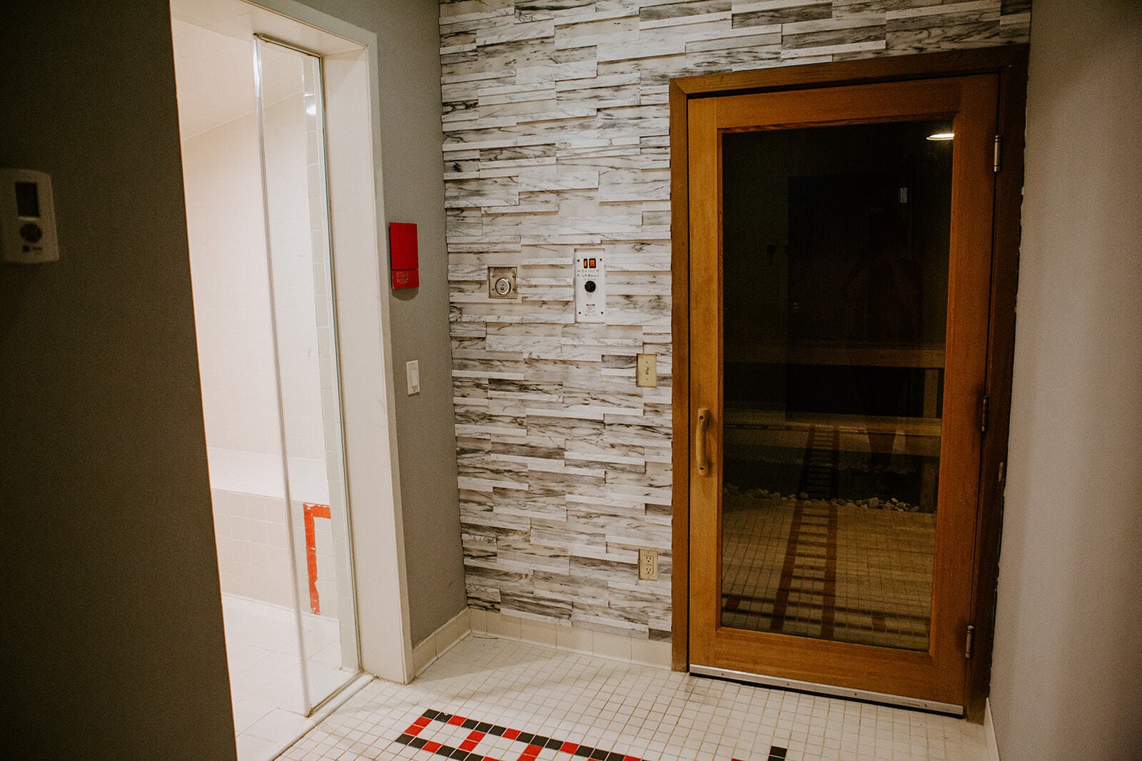 918 Baltimore Ave, Kansas City, MO for lease Building Photo- Image 1 of 5