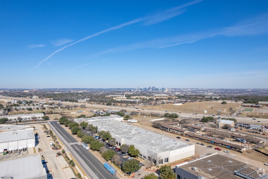 5812 Trade Center Dr, Austin, TX for lease - Aerial - Image 3 of 7