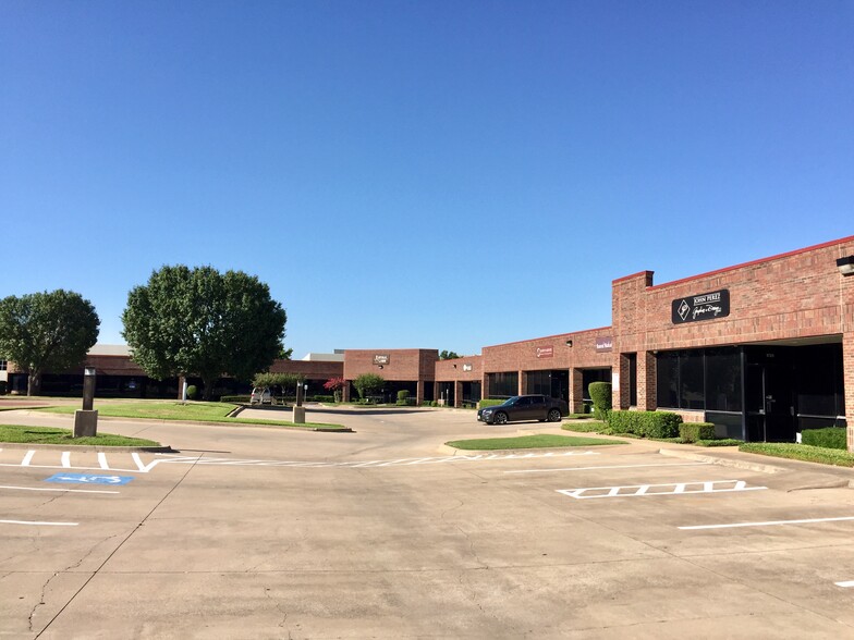 1701-1801 Analog Dr, Richardson, TX for sale - Building Photo - Image 1 of 1