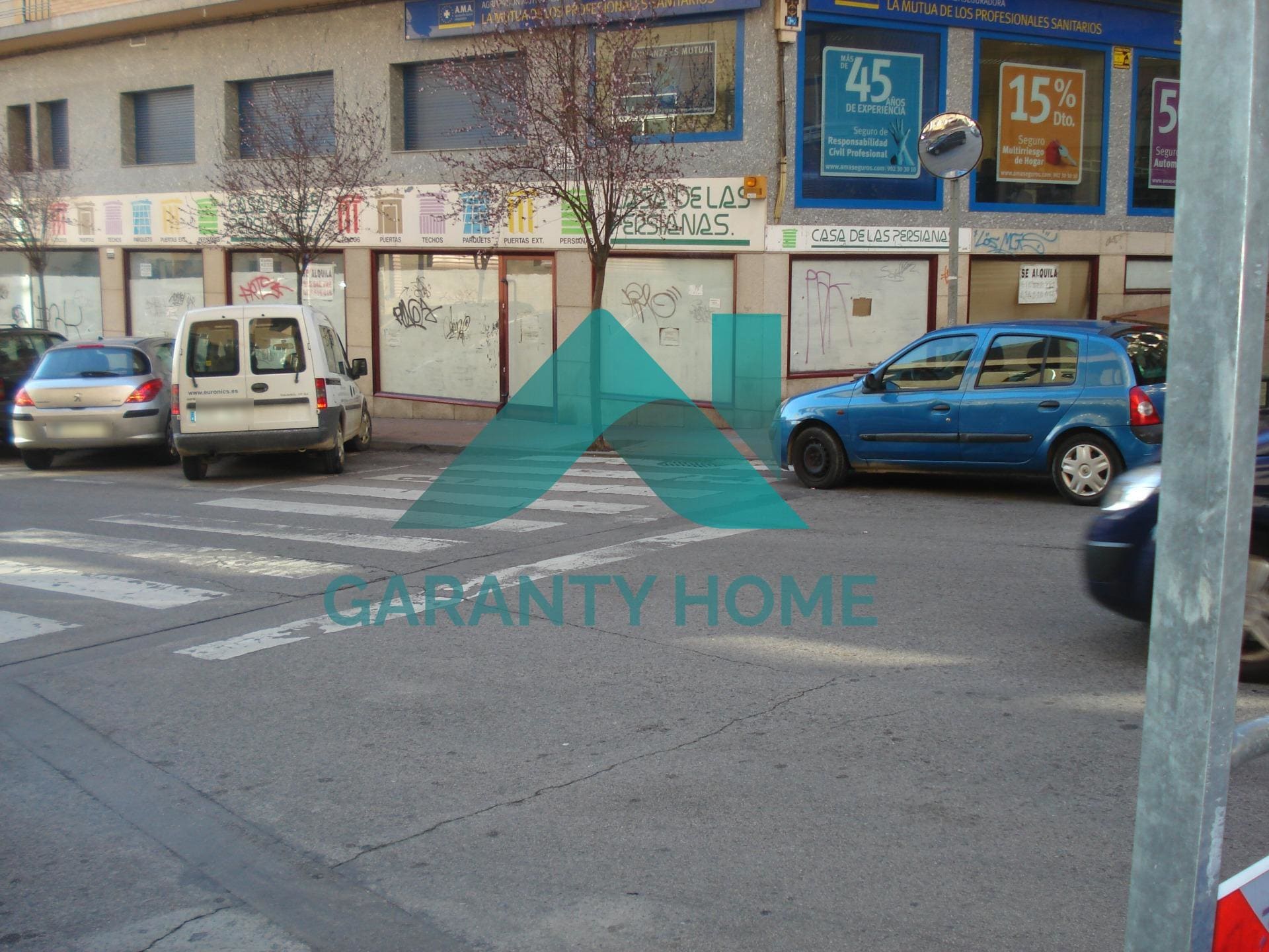 Retail in Cáceres, Cáceres for lease Interior Photo- Image 1 of 3