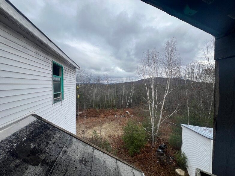 171 Pine River Rd, Effingham, NH for sale - Primary Photo - Image 1 of 30