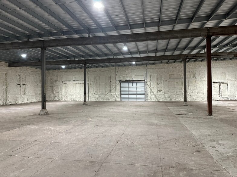 919 Procter St, Port Arthur, TX for sale - Interior Photo - Image 3 of 7