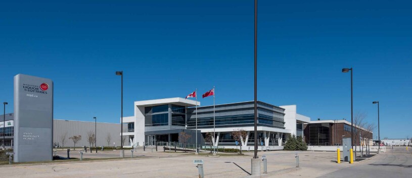 1555 Buffalo Pl, Winnipeg, MB for lease - Building Photo - Image 1 of 1