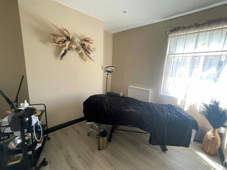 17 High St, Stockton On Tees for sale - Interior Photo - Image 3 of 5