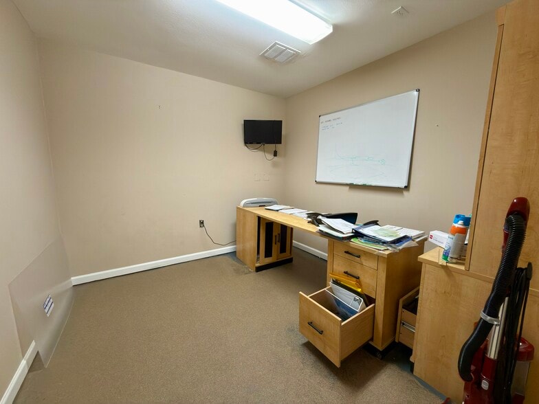 4400 Poche Ct W, New Orleans, LA for sale - Building Photo - Image 3 of 19