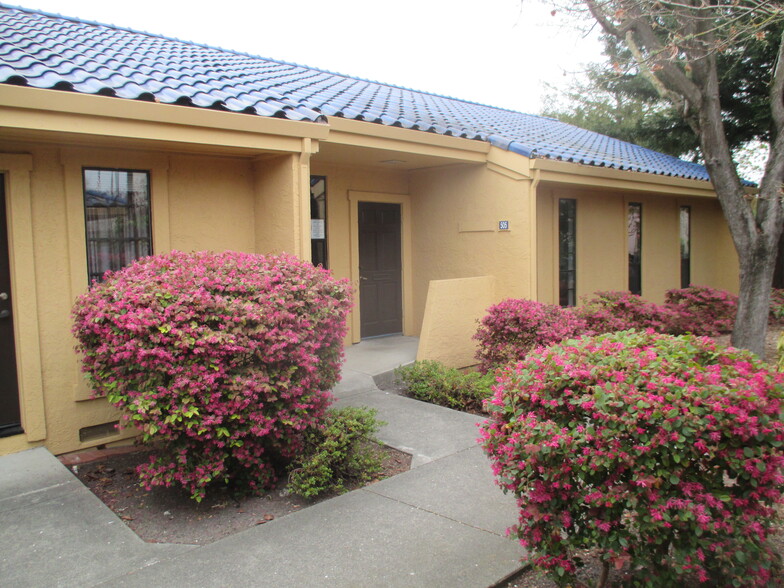 1476 Professional Dr, Petaluma, CA for sale - Building Photo - Image 1 of 10