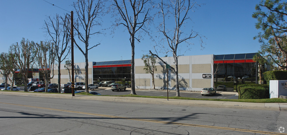 224-248 E Arrow Hwy, San Dimas, CA for lease - Building Photo - Image 2 of 4