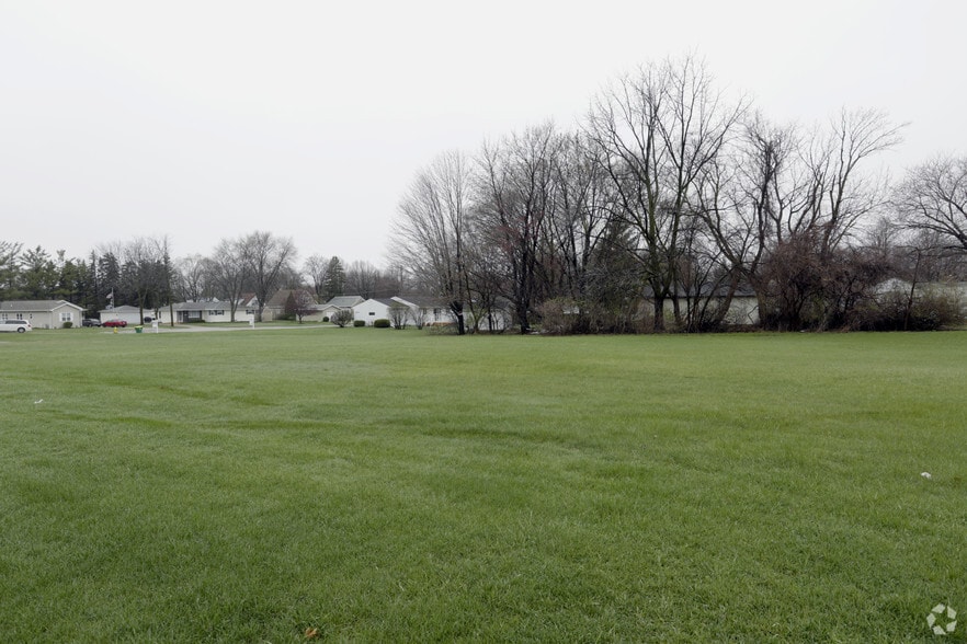 1748 Main St, Green Bay, WI for sale - Building Photo - Image 3 of 3