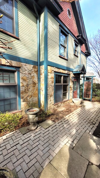 310 S Burrowes St, State College, PA for sale - Building Photo - Image 3 of 25