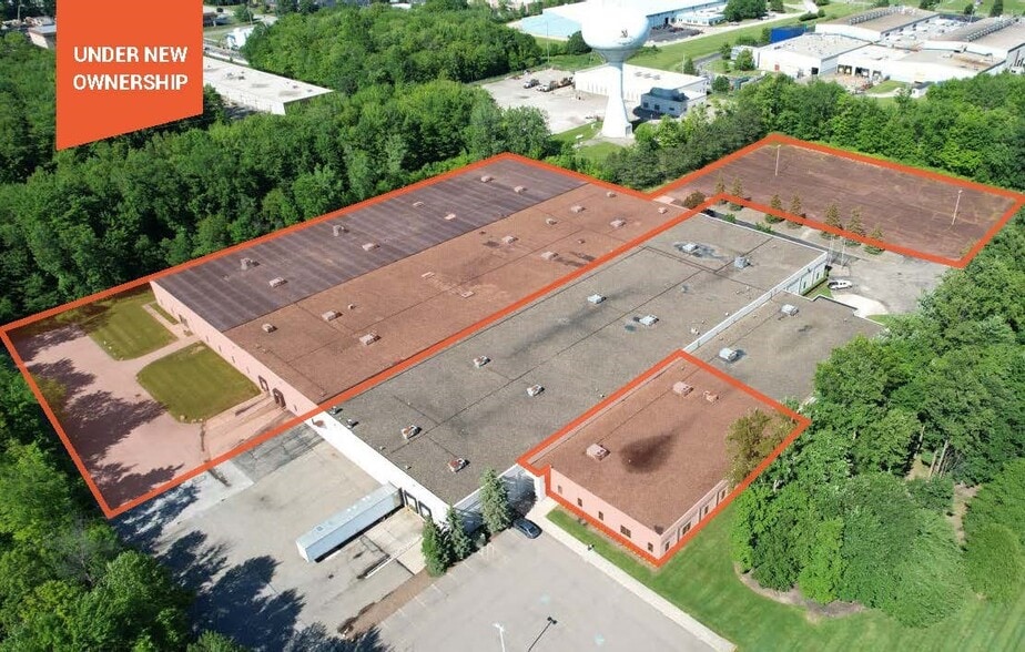 8037 Bavaria Rd, Twinsburg, OH for lease - Building Photo - Image 1 of 10