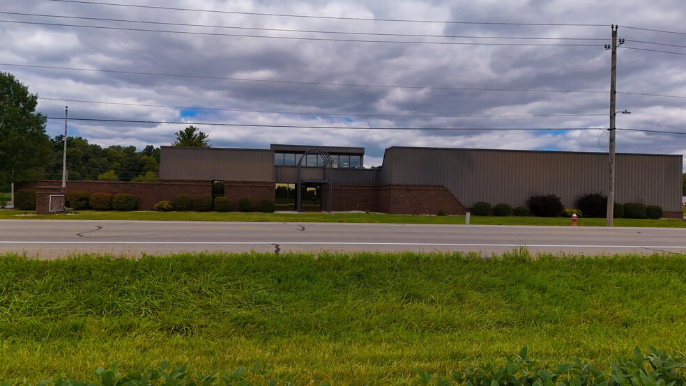 4317 US 36, Piqua, OH for lease - Building Photo - Image 2 of 10