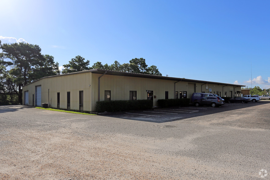 901 Butler Dr, Mobile, AL for lease - Primary Photo - Image 1 of 11