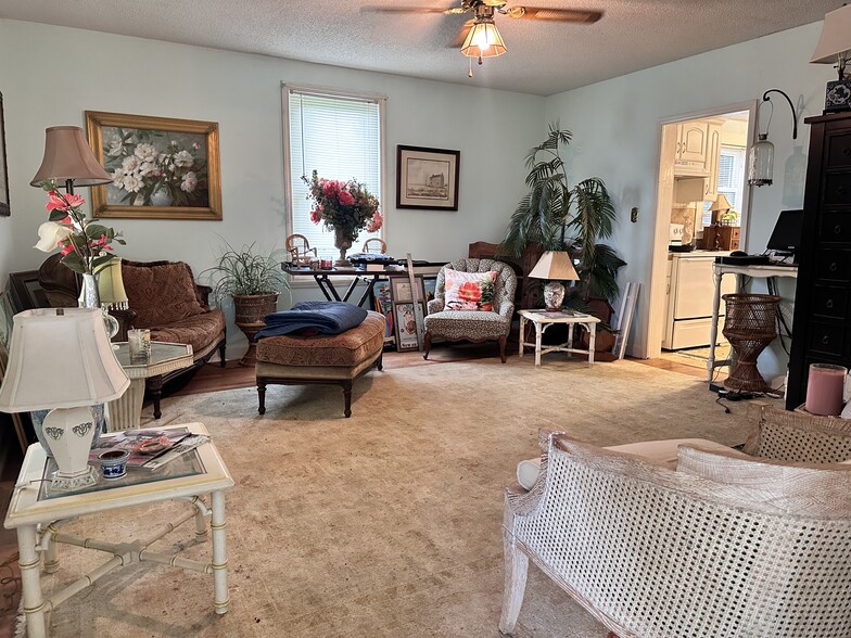 1048 Klondike Rd, State Road, NC for sale - Building Photo - Image 3 of 45